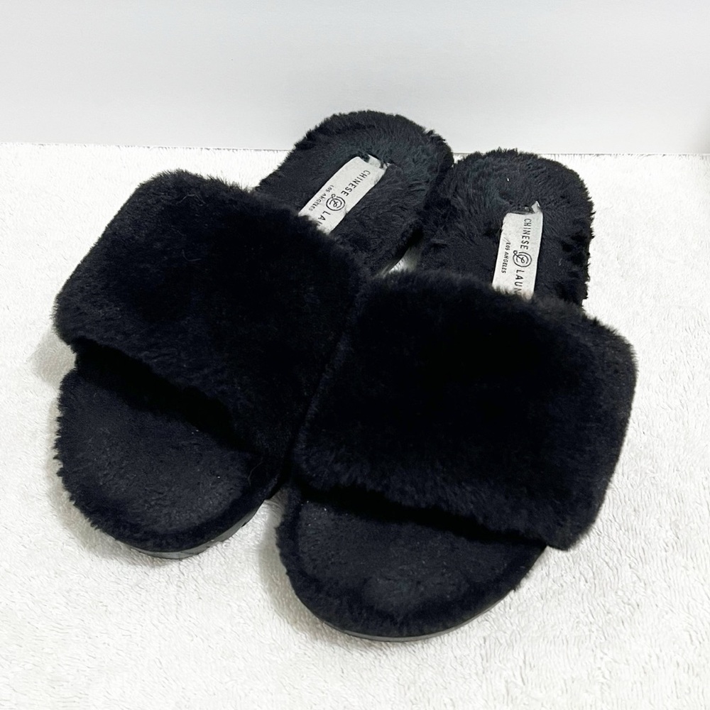 [Chinese Laundry] Woman’s Faux Fur Rally Slippers Black Lounge Comfy 7.5